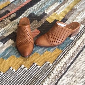 Brown Kanna Mules